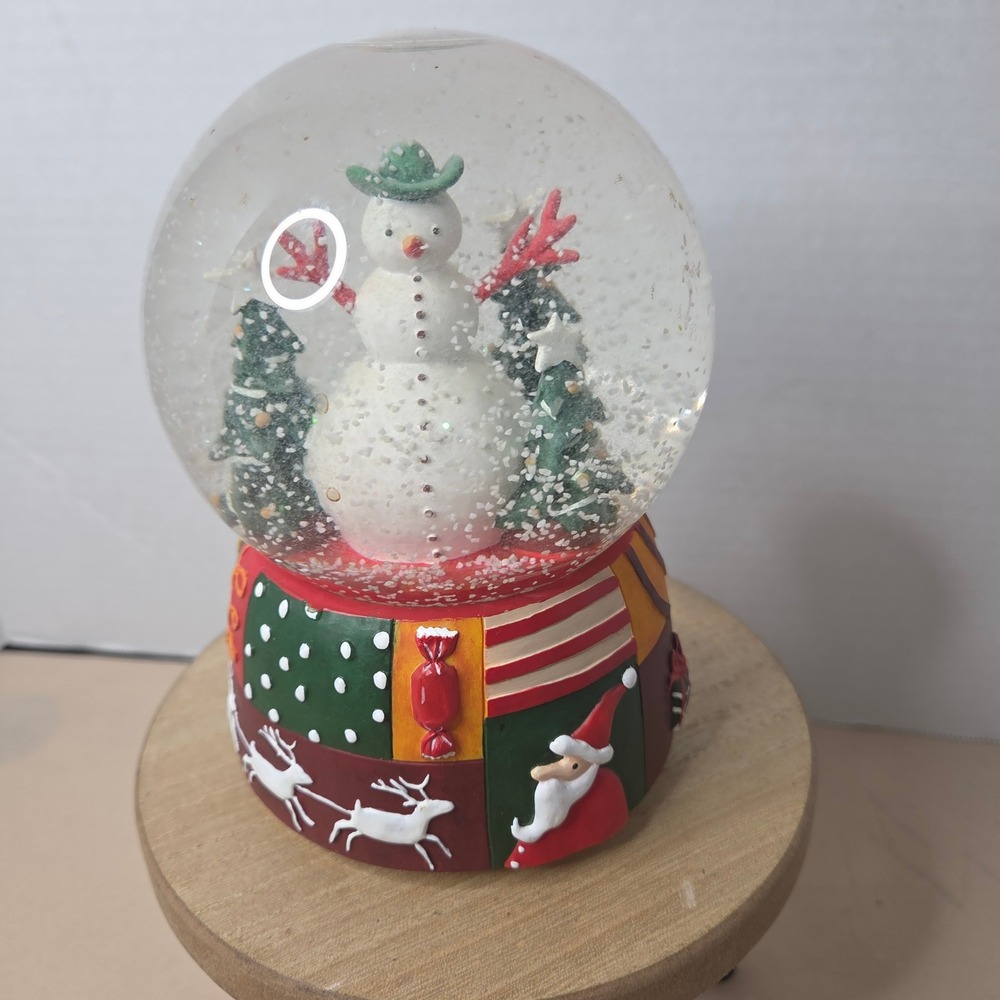 Department‎ 56 Christmas Snow Globe Musical Snowman Holiday "Let It Snow"